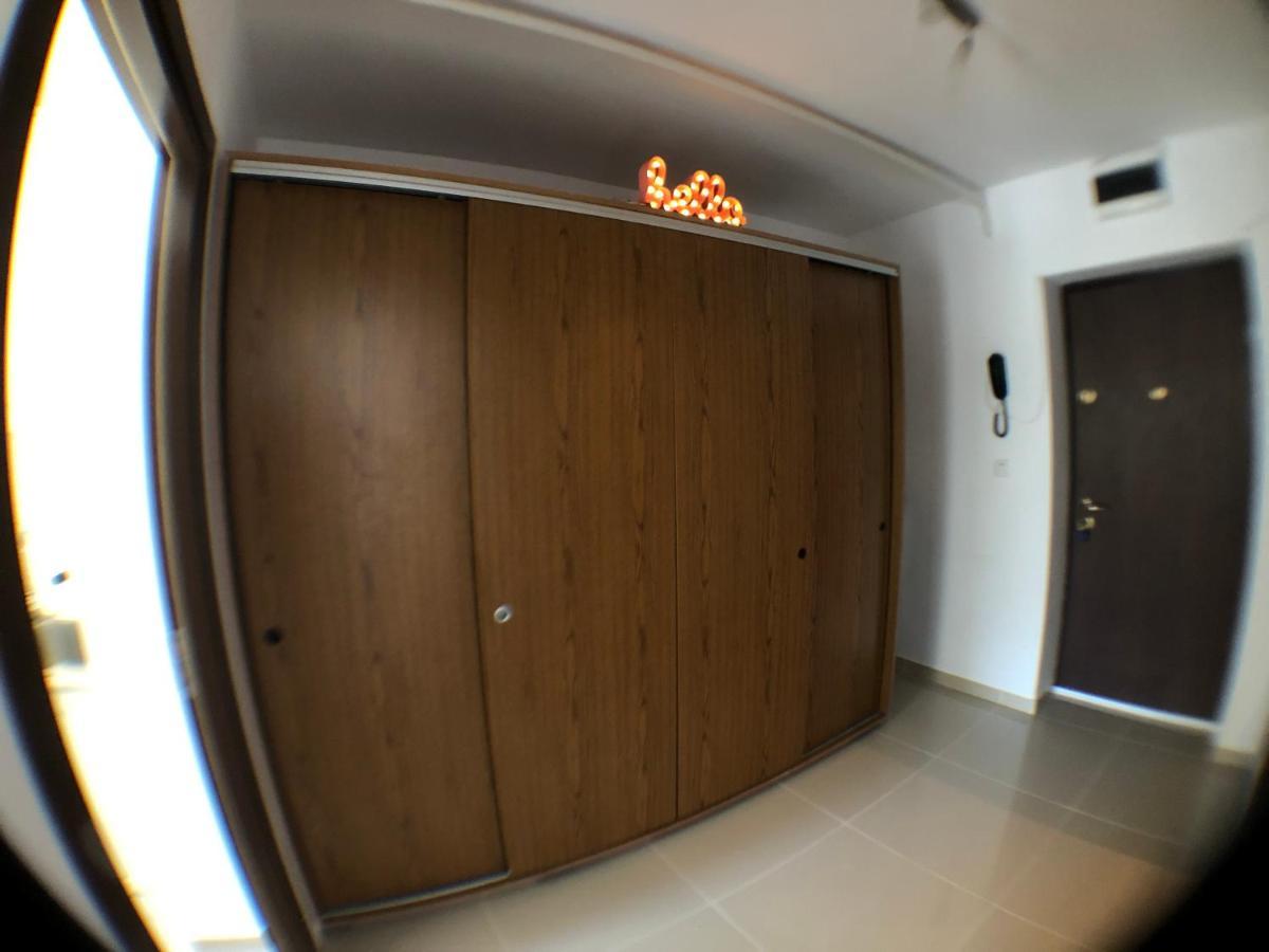 Le Garcon De Cristina-Simple,Quiet,Spacious Studio Бухарест Экстерьер фото